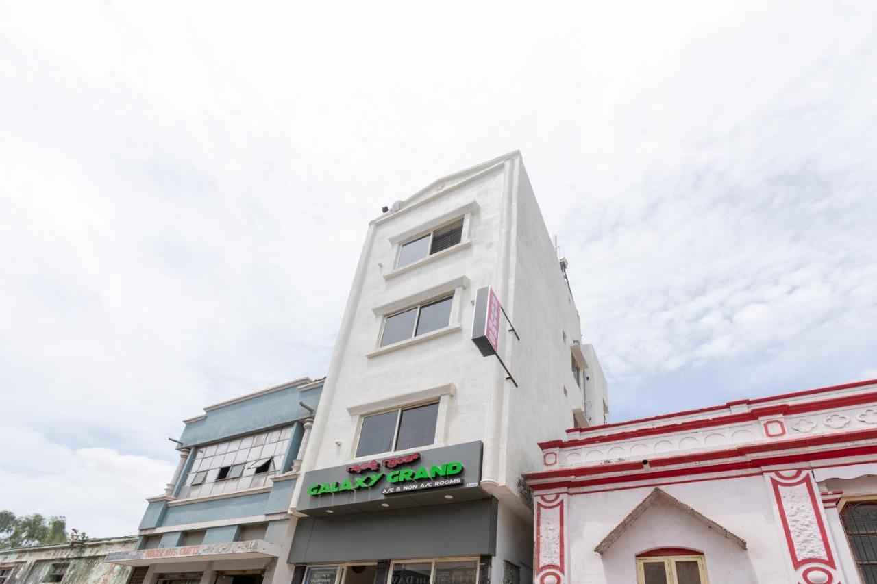 Spot On 45103 Galaxy Grand Hotel Narasimharaja Puram Exterior photo