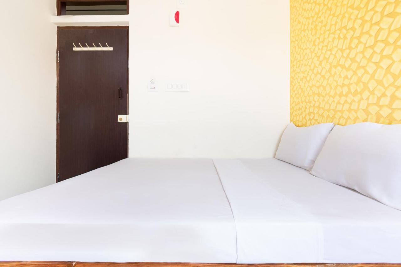Spot On 45103 Galaxy Grand Hotel Narasimharaja Puram Exterior photo